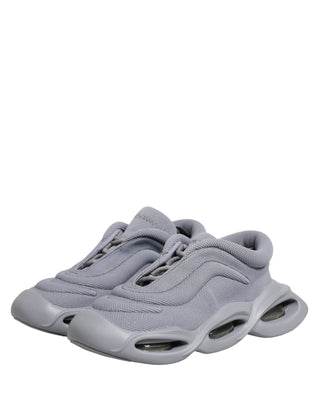 Graue Slip On Low Top Sneaker mit Wellenprofil