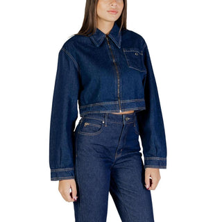 Chaqueta azul de mezclilla de algodón