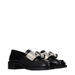 Schwarze Slip-On-Loafer aus Leder