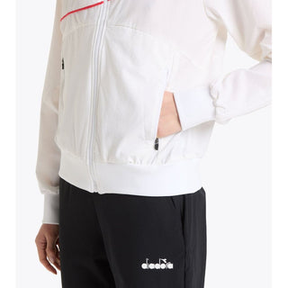 Chaqueta blanca de poliamida tipo shell