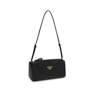 Bolso de hombro de seda negra