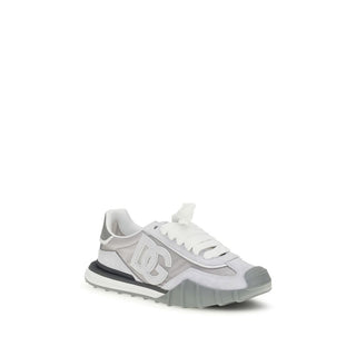 Graue Sneaker aus Kalbsleder (Bos Taurus)