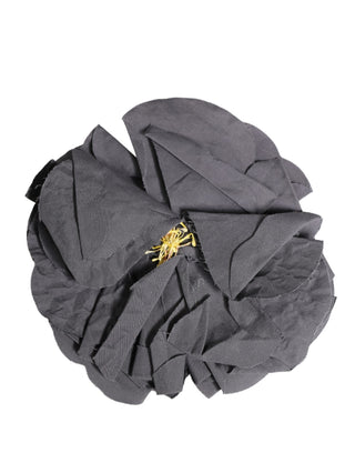 Broche de tela popelina mezcla de seda con motivo floral gris