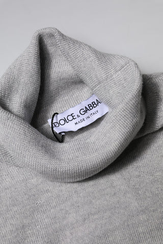 Gray LongSleeve Turtleneck Pullover Sweater