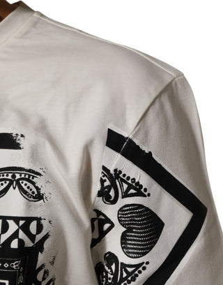 Camiseta blanca de algodón para hombre con estampado de bandana y cuello redondo