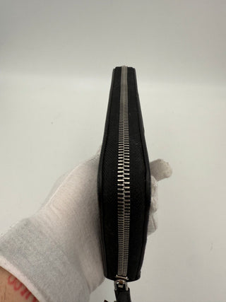 PRADA Zip in Saffiano Leather Wallet