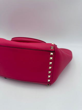 VALENTINO GARAVANI Rockstud Medium Pink Handtasche