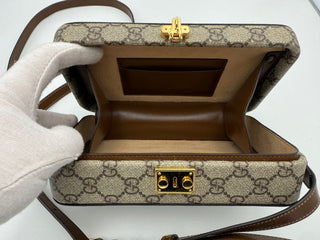 GUCCI TRUNK GG Supreme Trunk