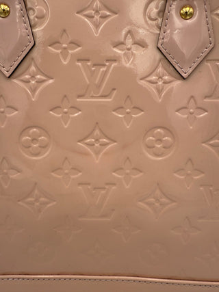 LOUIS VUITTON Alma MM Pink Lackleder Monogram Handtasche