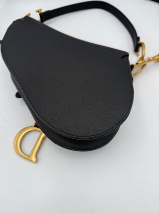 DIOR SADDLE Handtasche aus genarbtem Kalbsleder