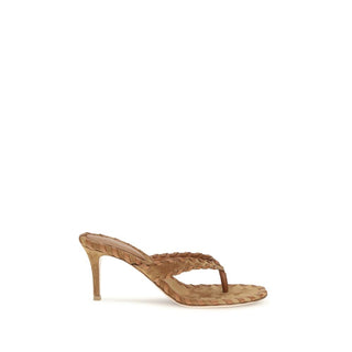 Sandalias de tacón de aguja Bos Taurus de piel de becerro beige