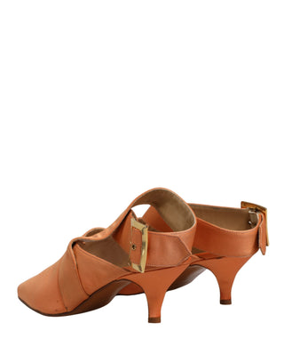 Orangefarbene Satin-Sandalen Schuhe