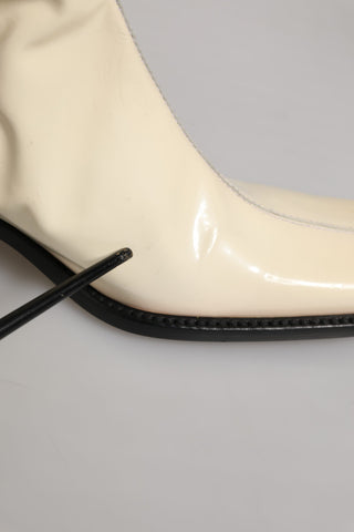 Weiße schwarze kniehohe Lederstiefel Schuhe