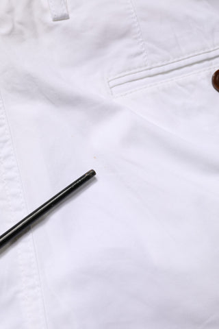Pantalón chino casual ajustado de cintura media blanco
