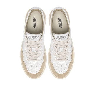 Weiße Ziegenleder-Sneakers (Low Top)