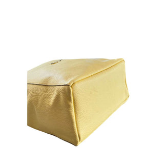 Bolso de hombro amarillo de cuero para mujer