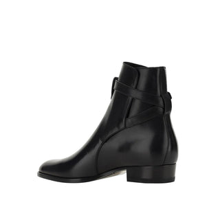 Botines negros de piel de becerro