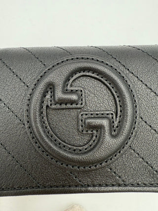 GUCCI GG BLONDIE Schwarzes kompaktes Portemonnaie