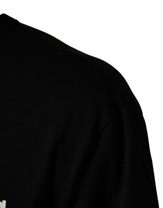 Baumwoll-T-Shirt mit Rundhalsausschnitt und schwarzem Tarnmuster
