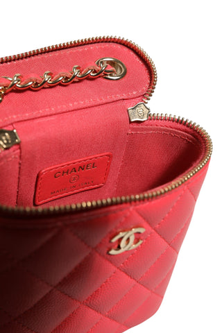 Estuche de belleza pequeño acolchado vertical Coco en rojo caviar con cadena
