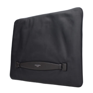 Graue Stoff-Clutch