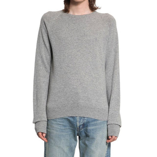 Grauer Kaschmirpullover