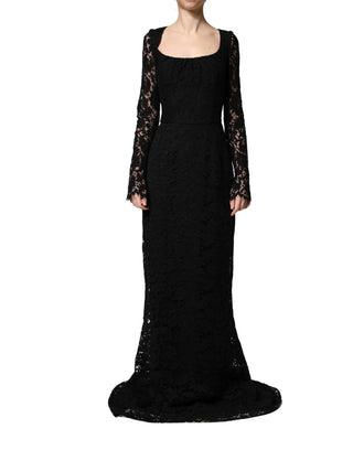 Vestido maxi largo negro de encaje con cuello cuadrado y mangas largas
