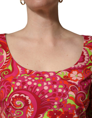 Vestido midi ajustado con estampado floral paisley rojo