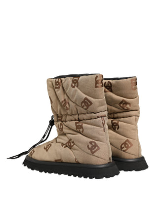 Botas de nieve marrones con cordones y logo estampado