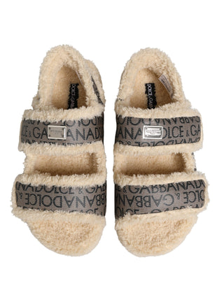 Sandalias planas con estampado de logo y piel sintética beige