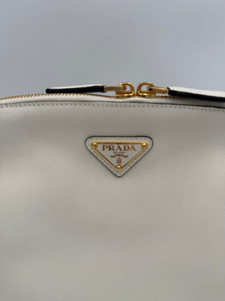 Bolso de mano PRADA Bauletto BOWLING de cuero