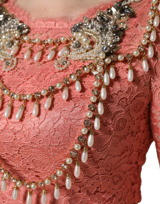 Vestido sirena rosa de encaje adornado