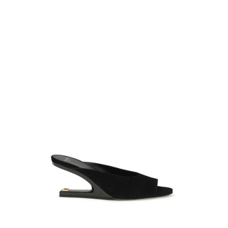 Mules de piel de cabra negra