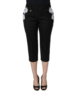 Pantalones recortados negros con encaje y rayas diplomáticas