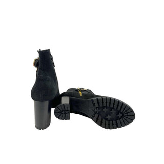 Bota de cuero negra para mujer