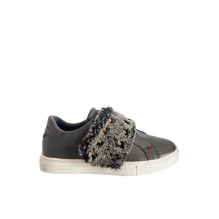Zapatilla de goma gris para mujer