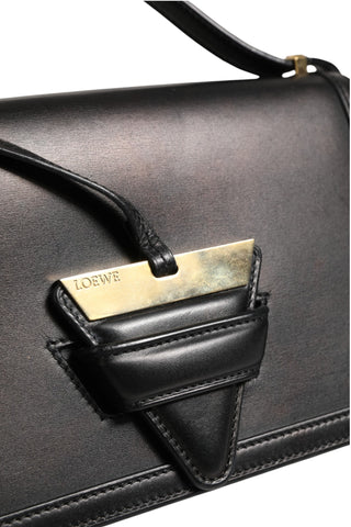 Barcelona Medium Leather Shoulder Bag