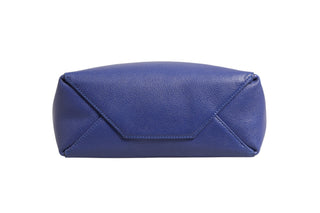 Bolso tote azul con detalles dorados