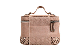 Neceser de viaje Dior bordado de malla