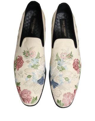 Zapatos mocasines con bordado floral blanco  