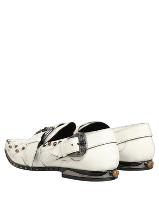 Zapatos formales de vestir con correa tipo monje y tachuelas blancas  