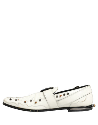 Zapatos formales de vestir con correa tipo monje y tachuelas blancas  