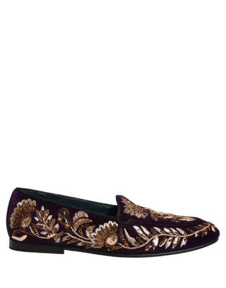 Zapatos mocasines bordados con flores de terciopelo violeta