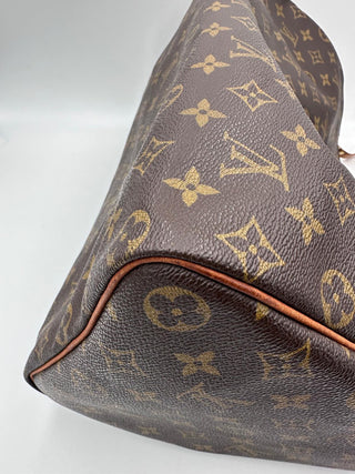 LOUIS VUITTON Speedy 40 Monogram Handbag