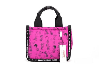 Bolso convertible de mano tote de nylon acolchado fucsia mini Marc Jacobs X Peanuts Fedora  