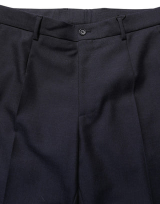 Pantalones de vestir de lana negra con pierna cónica
