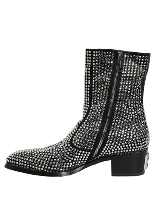 Botines negros adornados con cristales  