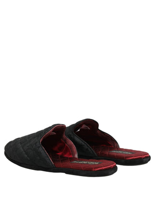 Chanclas negras de brocado floral