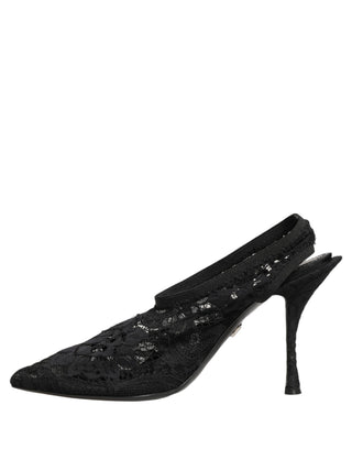 Zapatos negros de salón con punta puntiaguda y tira trasera de encaje