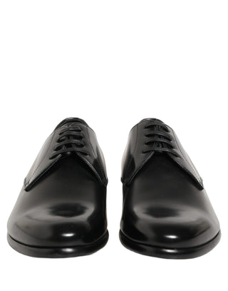 Zapatos de vestir negros de cuero con cordones Derby